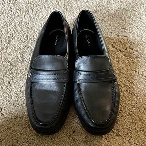 Thom McAn Loafers